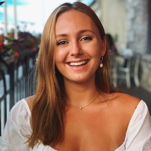 Meet your Posher, Sloane